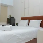 Comfort Studio At Springlake Summarecon Apartment By Travelio