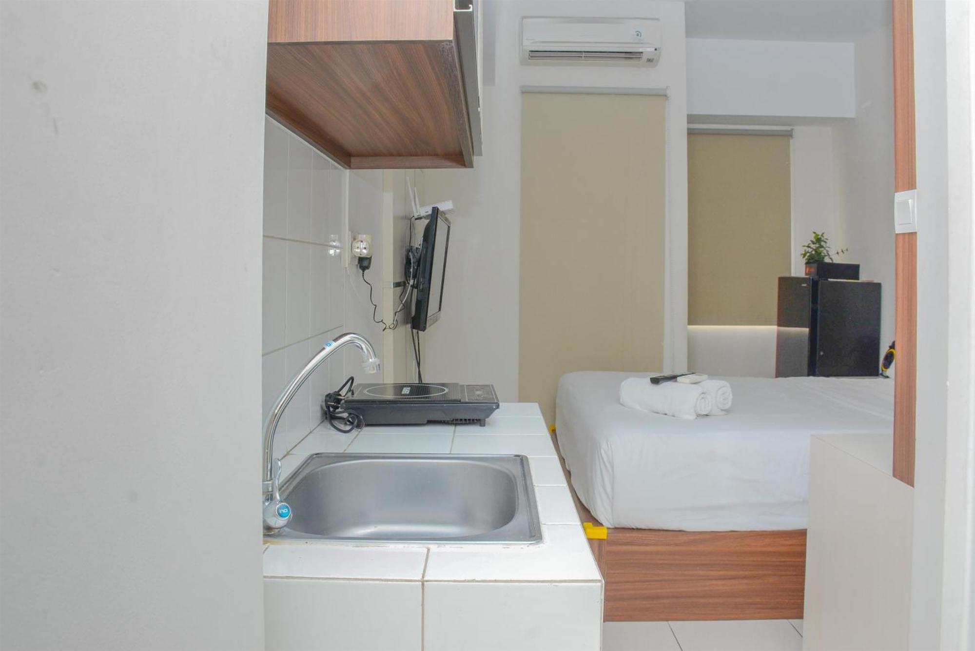Comfort At Springlake Summarecon By Travelio Bekasi
